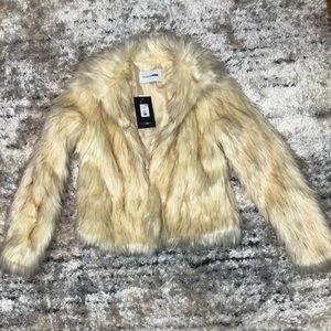 Fashion Nova Fernanda Fur Coat (Medium)